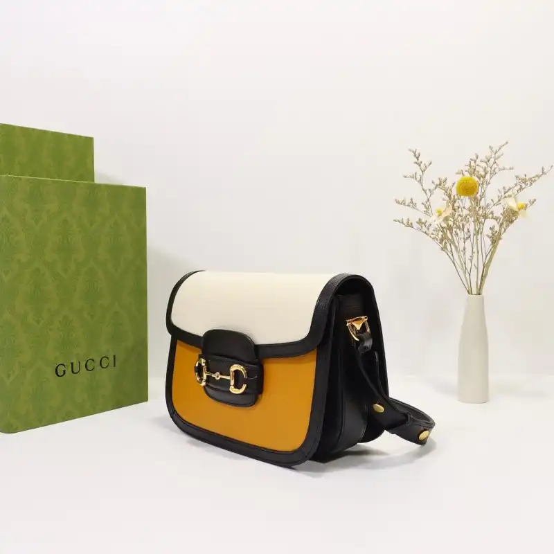 G*u*i bags 2107ya0109
