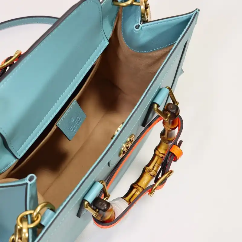 G*u*i s bags 2108dj0035