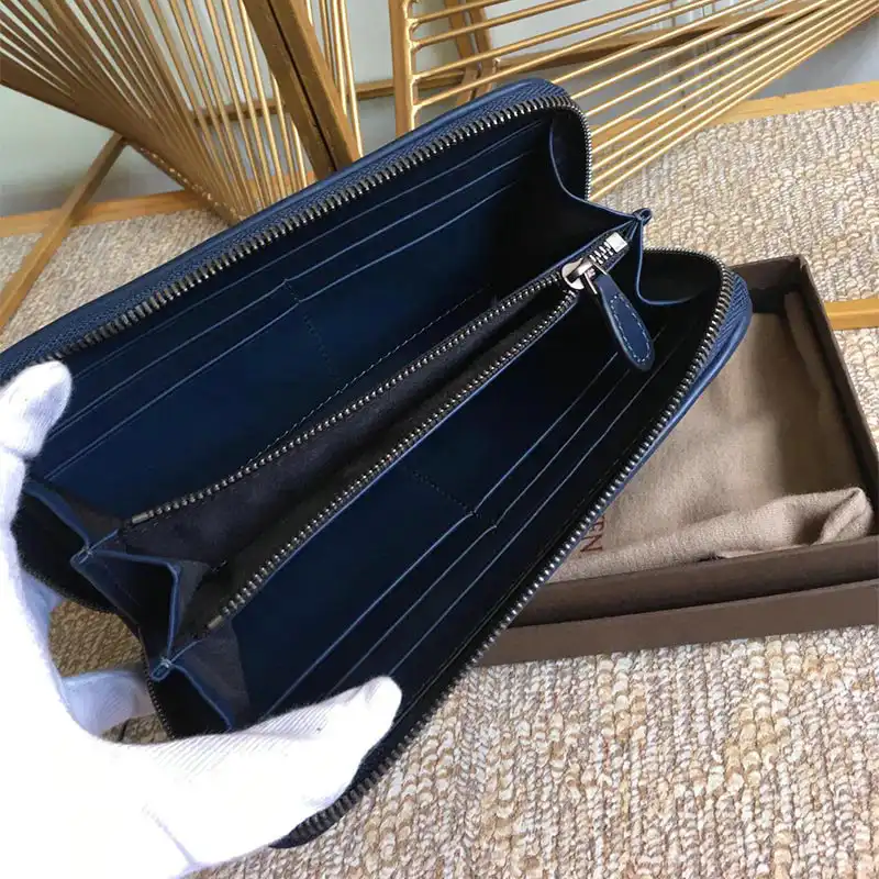 b0tt*ga Ven*ta bag 2108sf0129