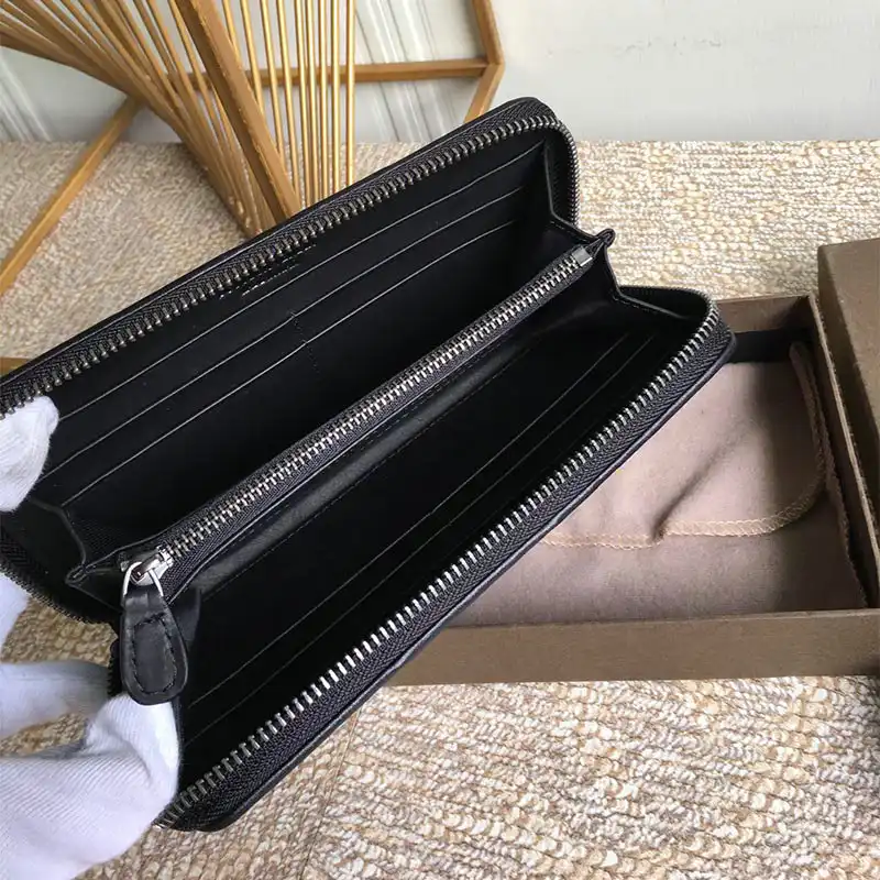 b0tt*ga Ven*ta bag 2108sf0131