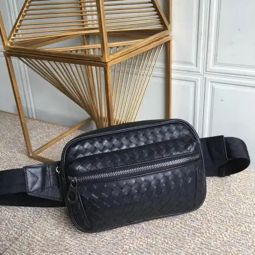 b0tt*ga Ven*ta bag 2108sf0207