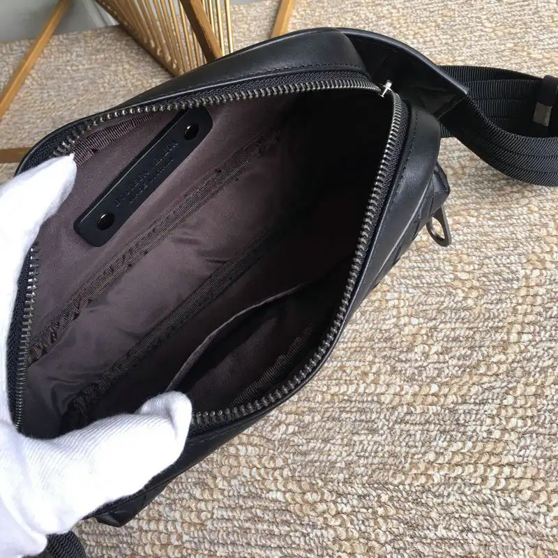 b0tt*ga Ven*ta bag 2108sf0207