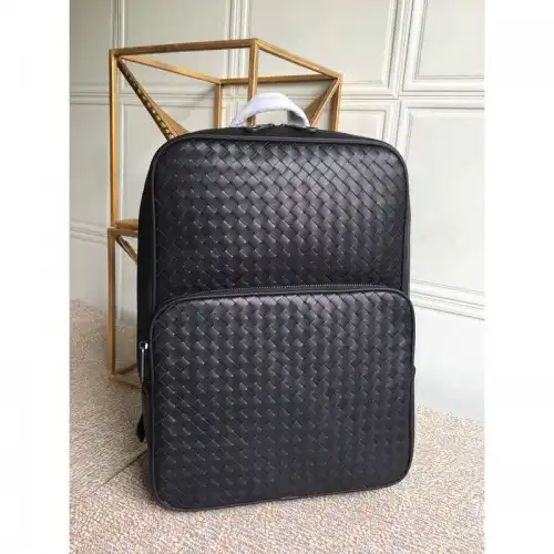 b0tt*ga Ven*ta bag 2108sf0219