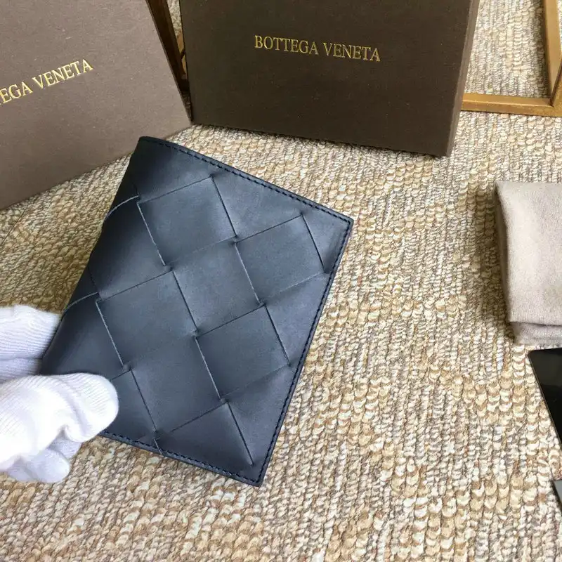 b0tt*ga Ven*ta bag 2108sf0228