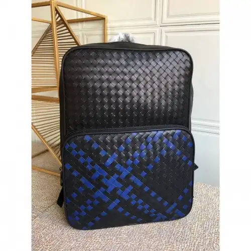 b0tt*ga Ven*ta bag 2108sf0250