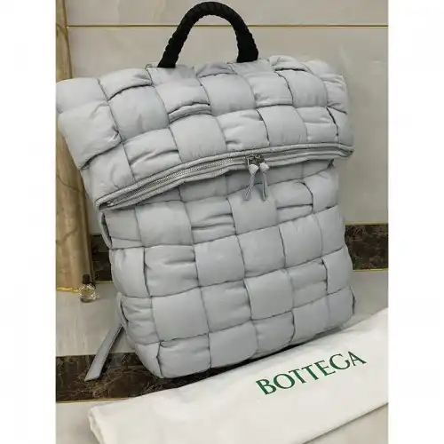 b0tt*ga Ven*ta bag 2108sf0304