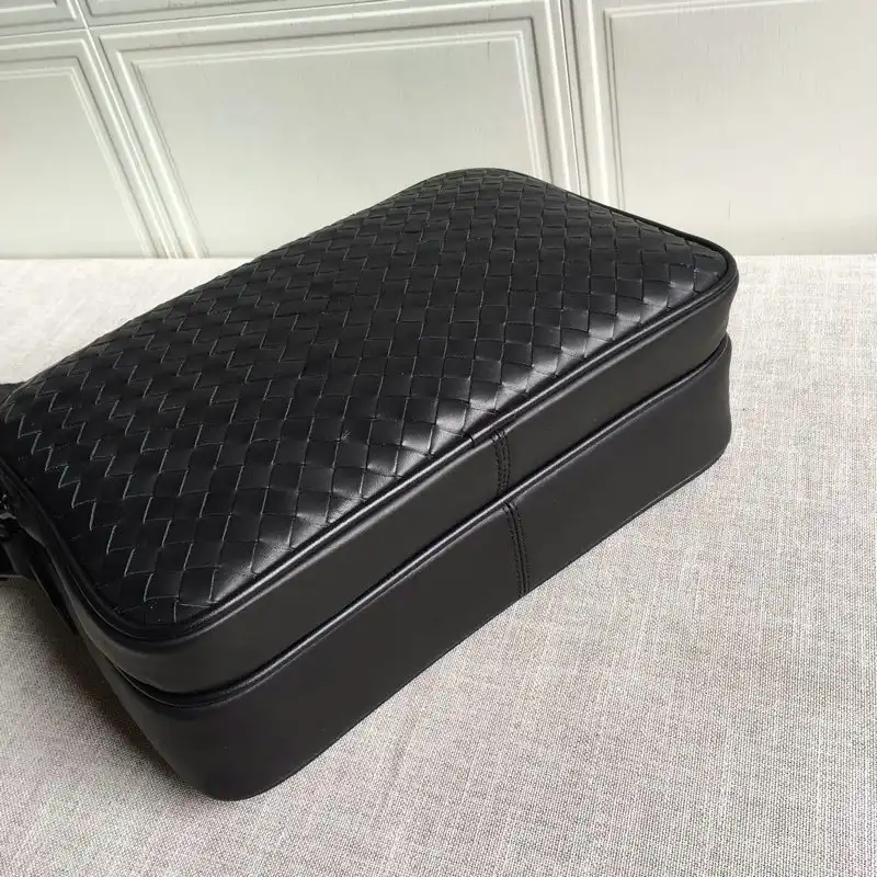 b0tt*ga Ven*ta bag 2108sf0311