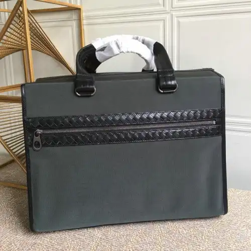 b0tt*ga Ven*ta bag 2108sf0319