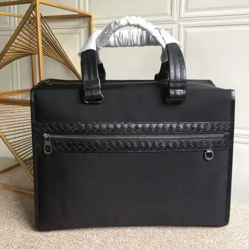 b0tt*ga Ven*ta bag 2108sf0320