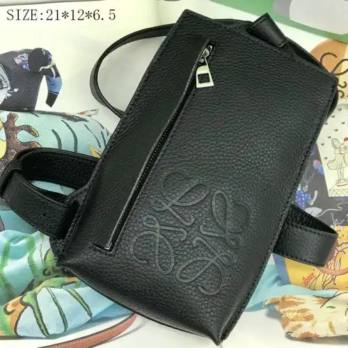 L0ew* s bags 2108ya0005