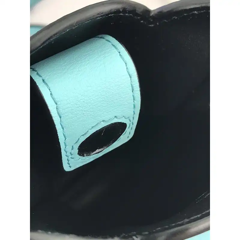 L0ew* s bags 2108ya0011