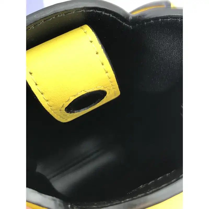 L0ew* s bags 2108ya0012