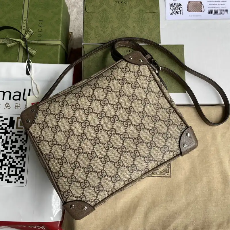 G*u*i bag 2109ya0107