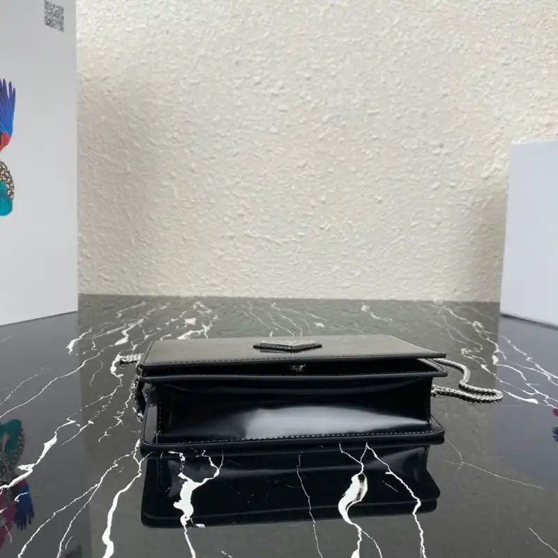 Pra*a bag 2109ya0139