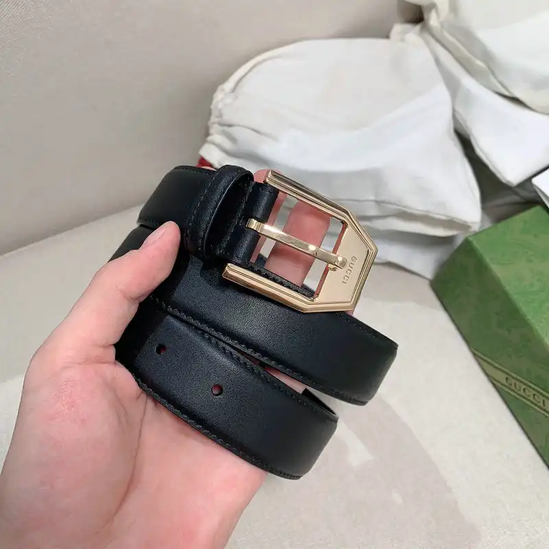 G*u*i belts 2110xf0004