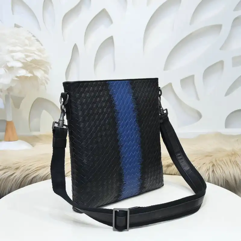 b0tt*ga Ven*ta s bags 2110yz0003