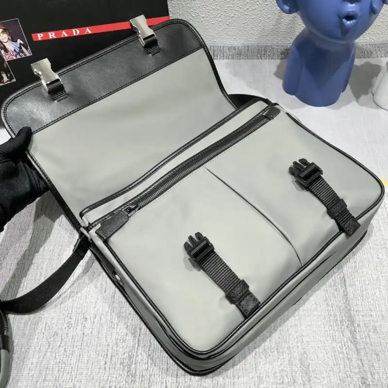 Pra*a s bags 2110yz0019