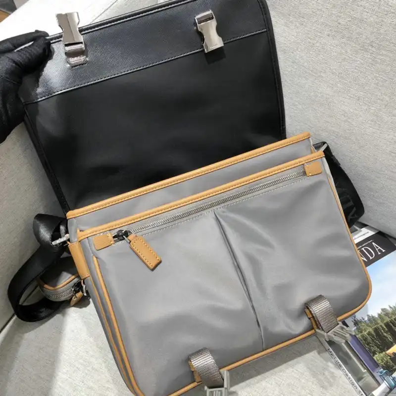 Pra*a s bags 2110yz0023