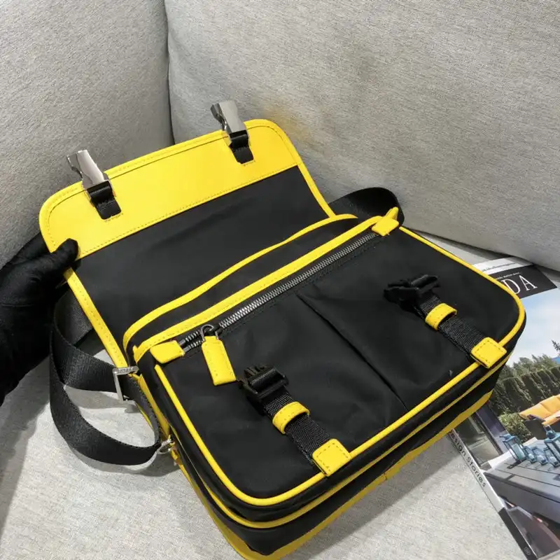 Pra*a s bags 2110yz0024