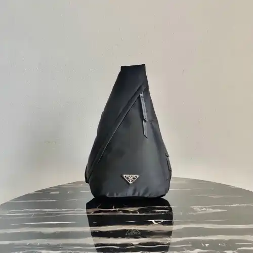 Pra*a s bags 2110yz0056