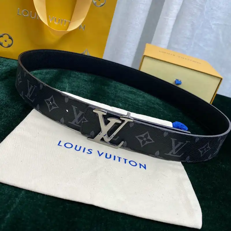 LV Belts 2111XA0016
