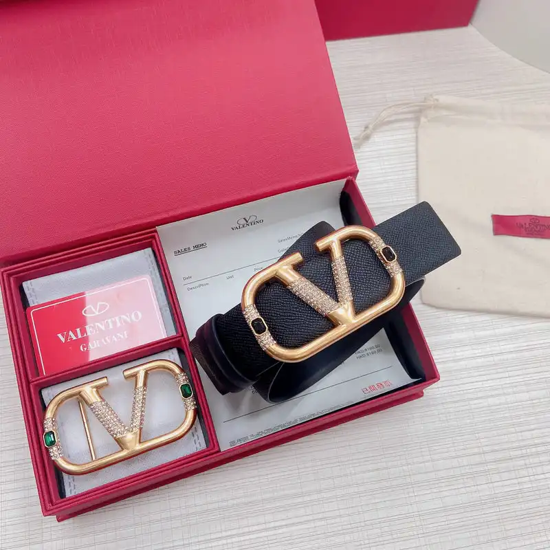 Va1e*ntin0 belts 2111xf0055