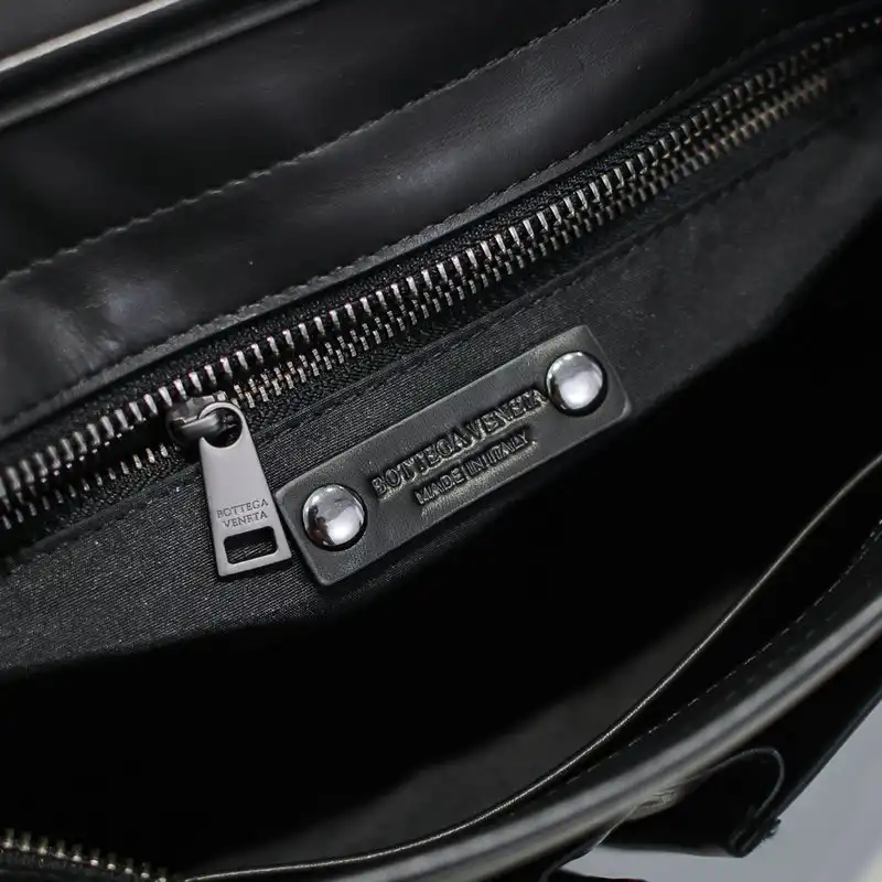 b0tt*ga Ven*ta bags 2111yz0017