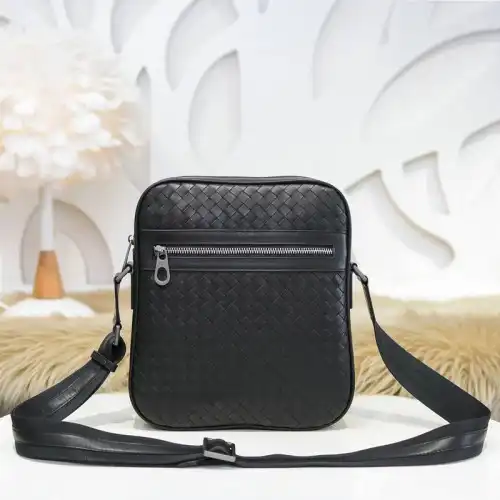 b0tt*ga Ven*ta bags 2111yz0018