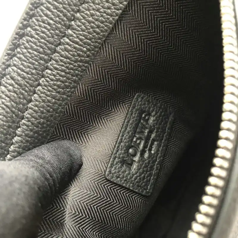 L0ew* bags 2111yz0026