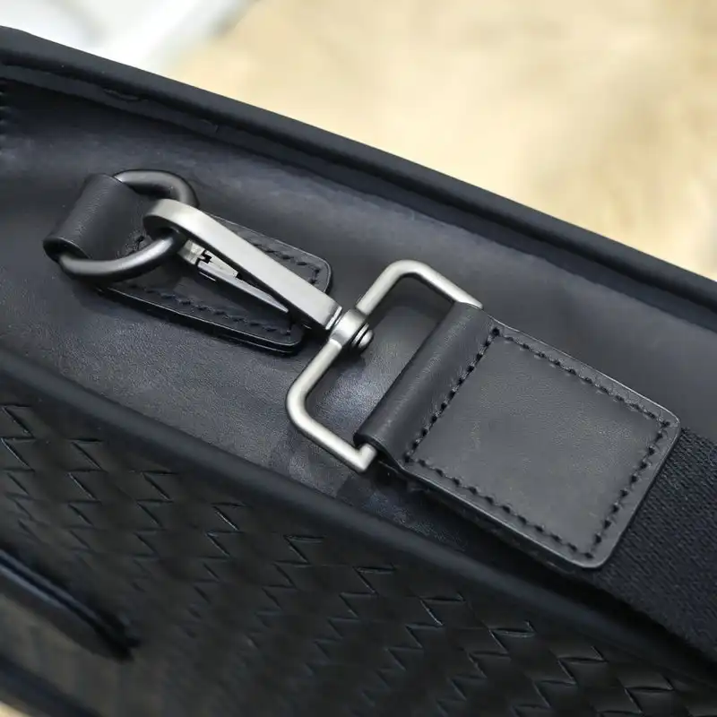 b0tt*ga Ven*ta bags 2111yz0086