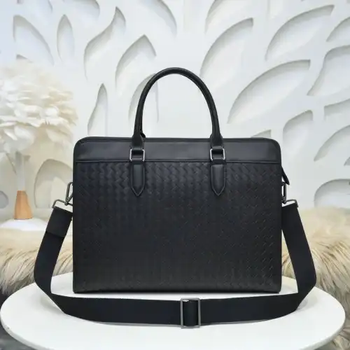 b0tt*ga Ven*ta bags 2111yz0086