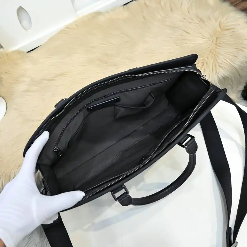 b0tt*ga Ven*ta bags 2111yz0086