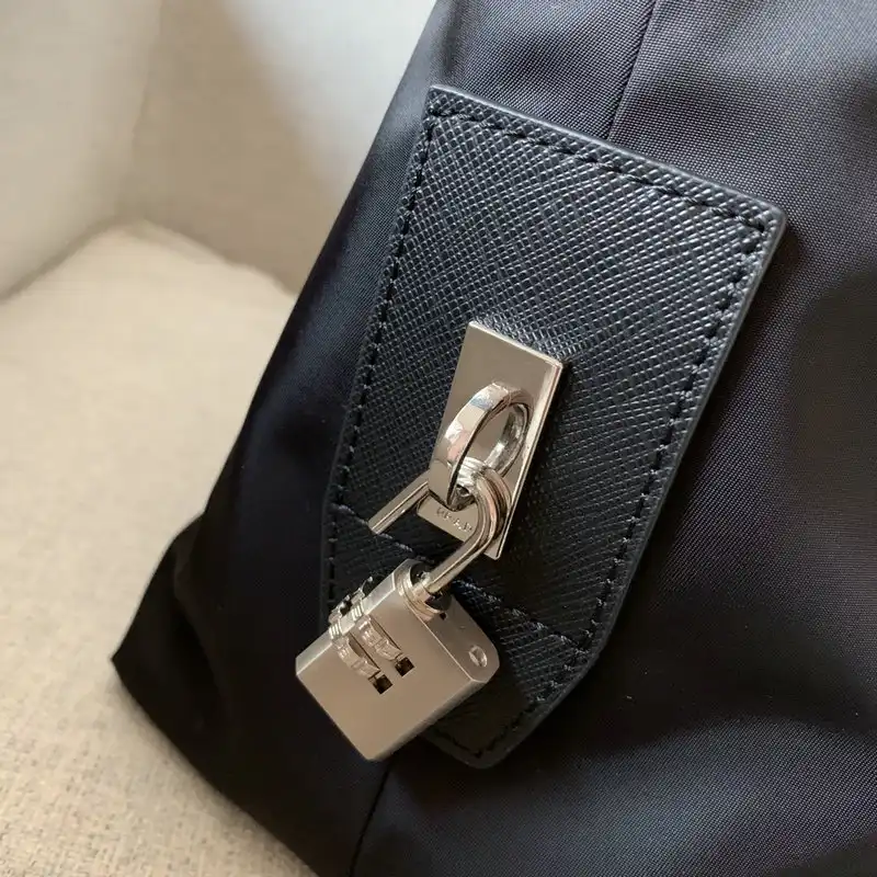 Pra*a bags 2111yz0097