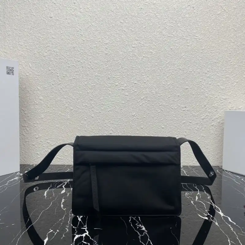 Pra*a bags 2112dj0094