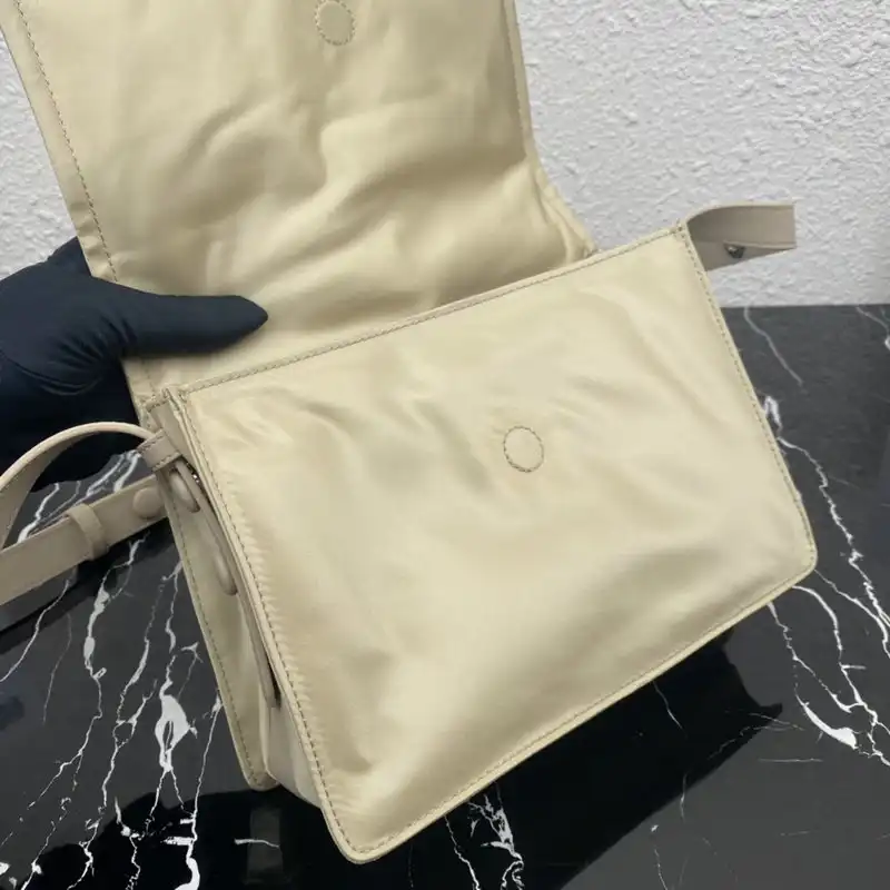 Pra*a bags 2112dj0095