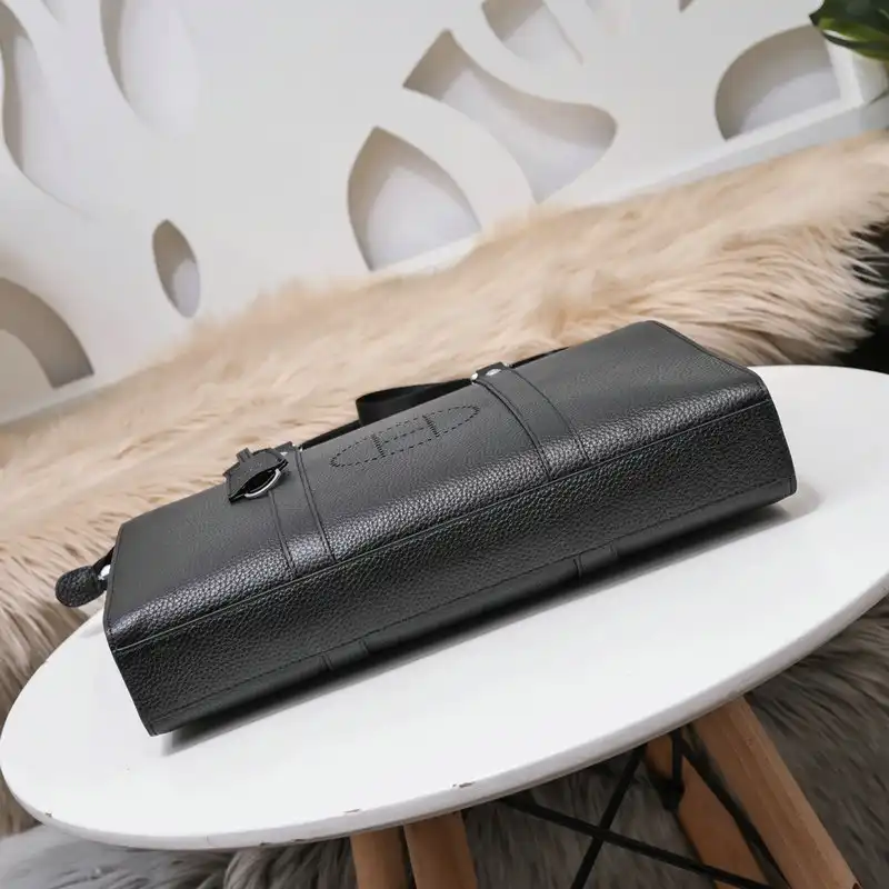 H**me5 bag 2112yz0051