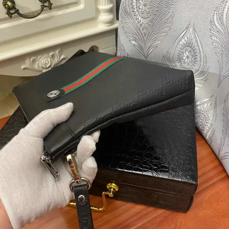 G*u*i bag 2112yz0066