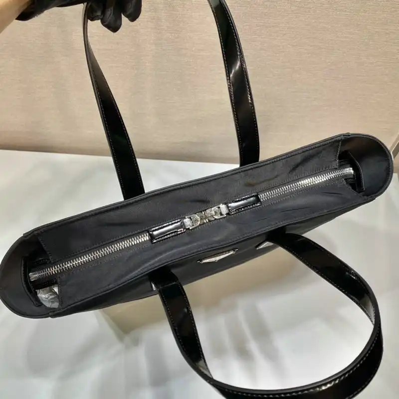 Pra*a bag 2112yz0155