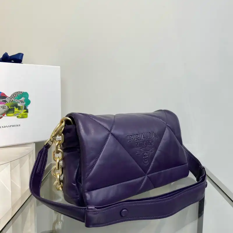 Pra*a bag 2201dj0006