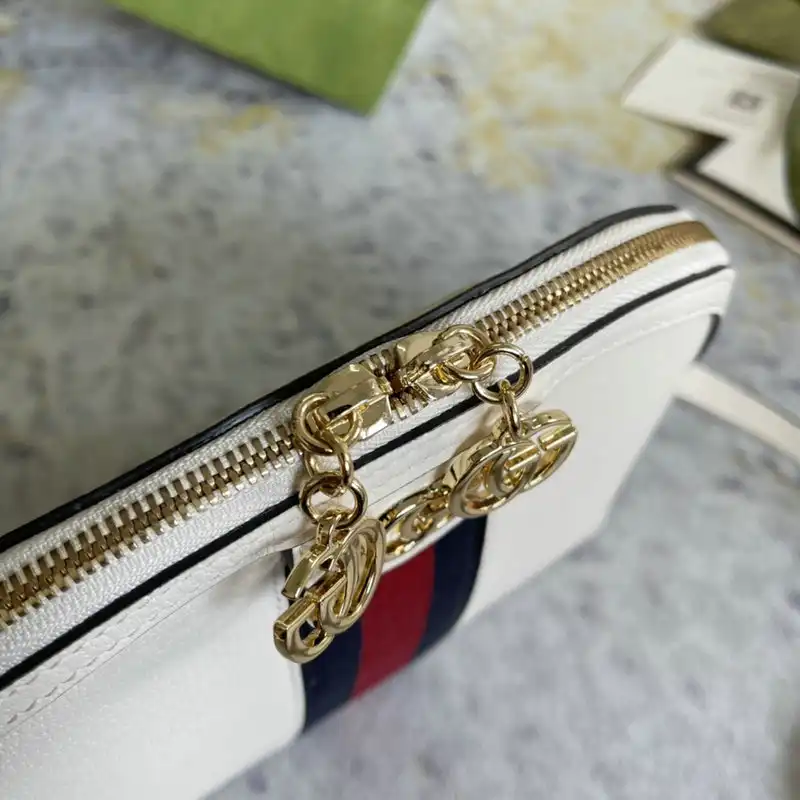 G*u*i bag 2201dj0049