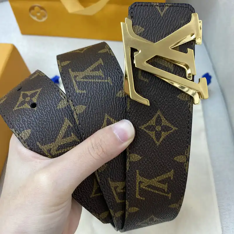 LV Belts 2201XA0120
