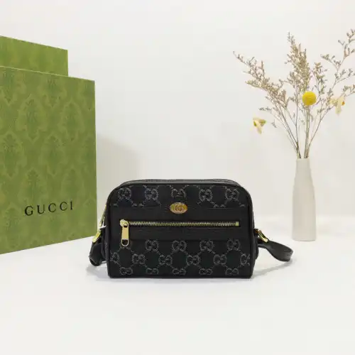 G*u*i bag 2204dj0043