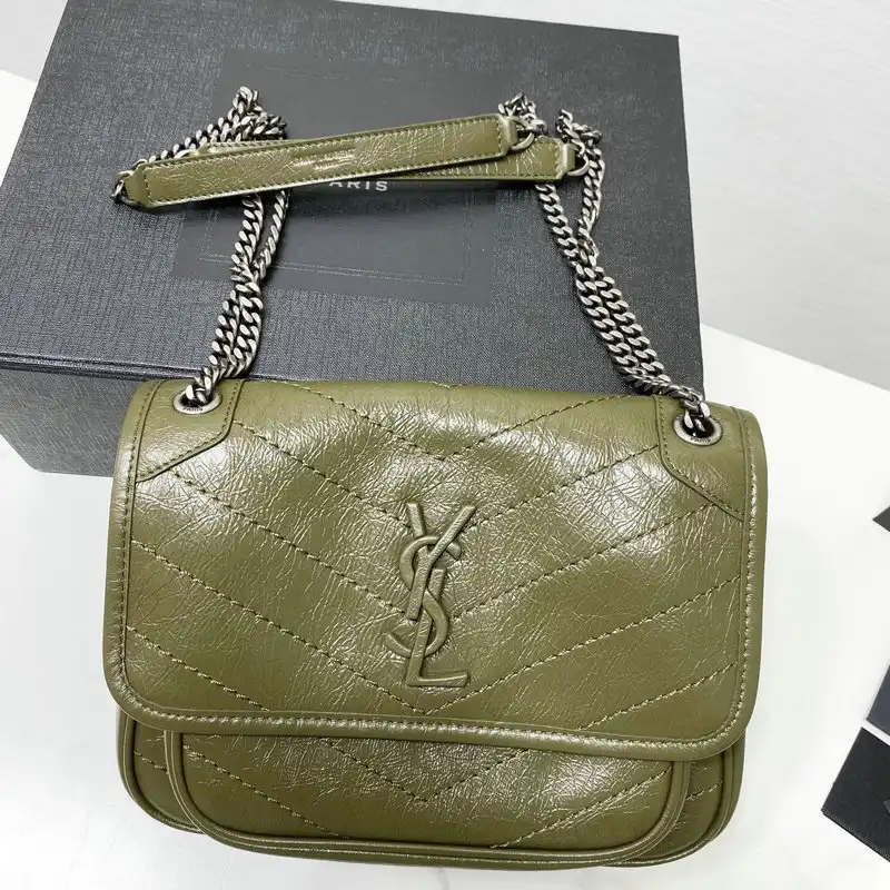 Y51 bag 2204hs0112
