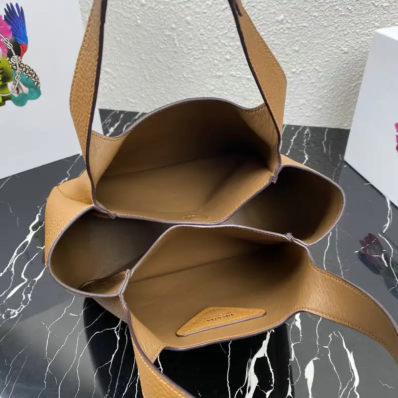 Pra*a bag 2204ya0051