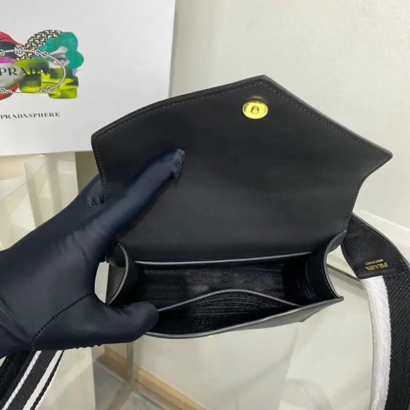 Pra*a bag 2204ya0090