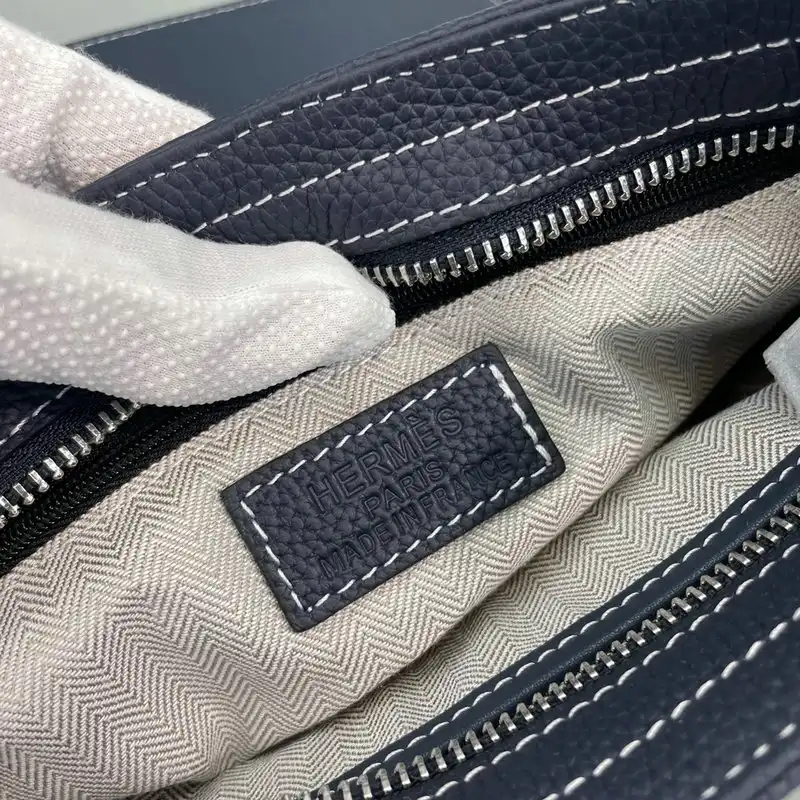 H**me5 bag 2204yz0038