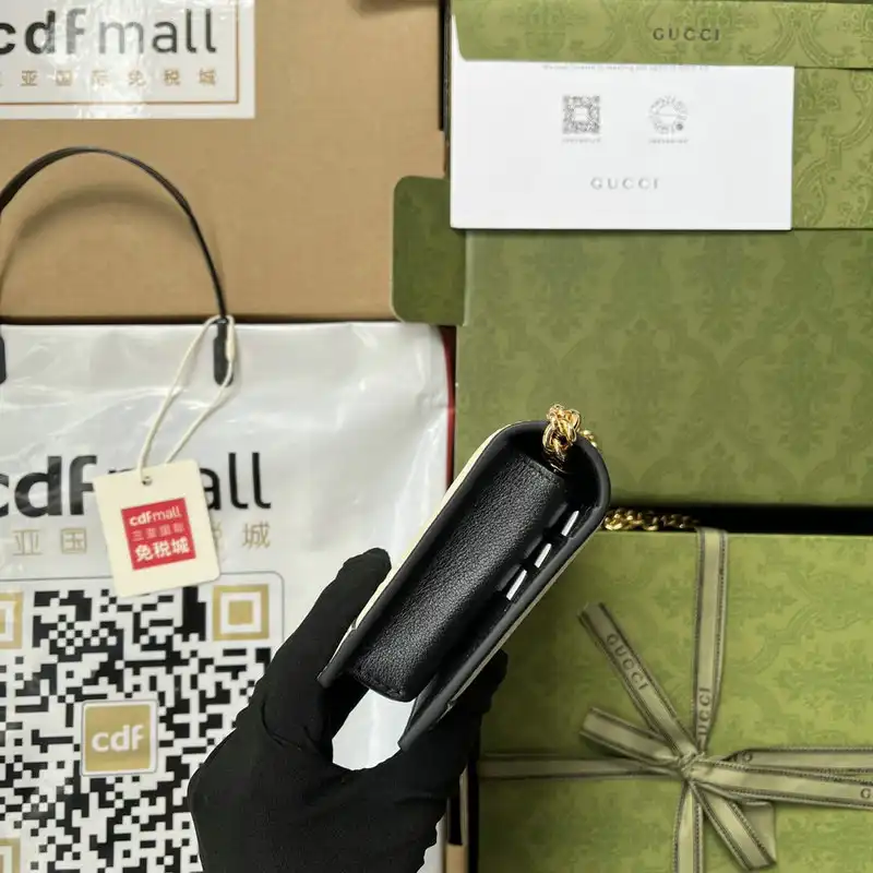 G*u*i bag 2205ya0032