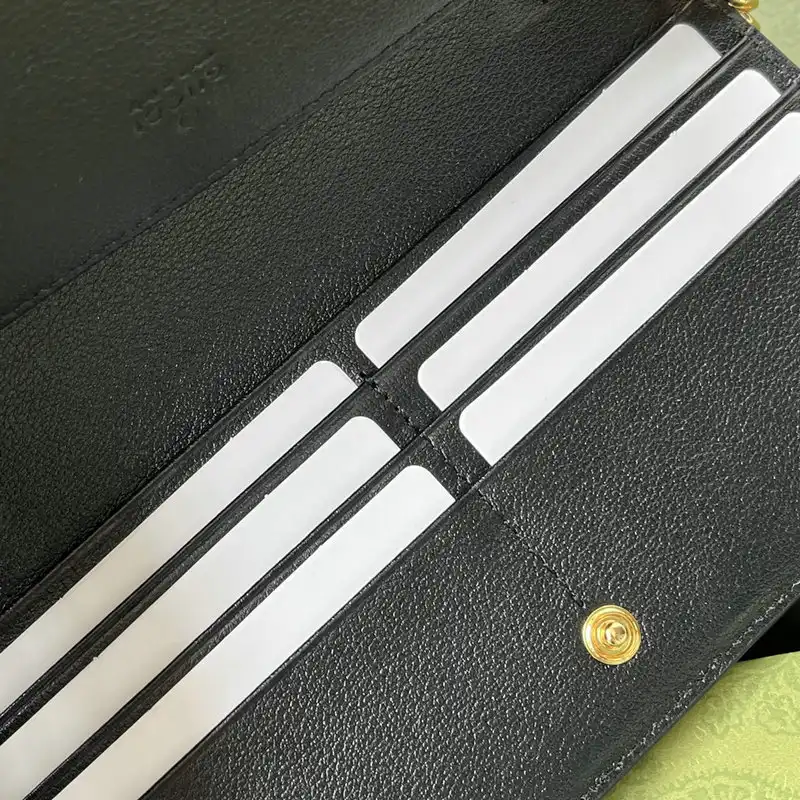 G*u*i bag 2205ya0033