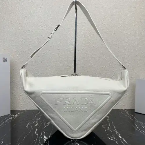 Pra*a bag 2206dj0013