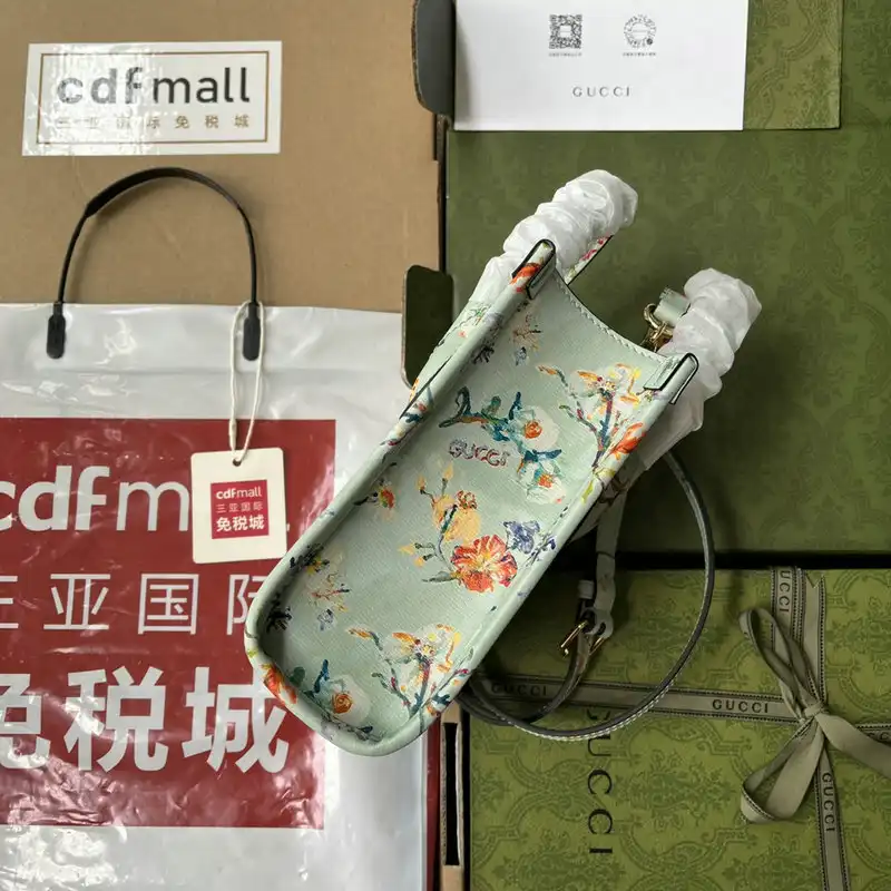 G*u*i bag 2206ya0003